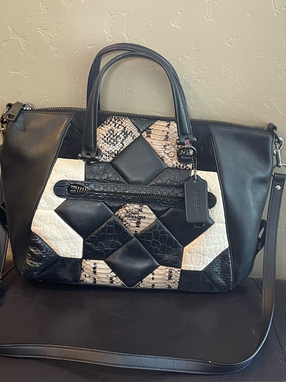 Y2k Coach Black White Patchwork Leather Satchel w crossbody strap quilt like new